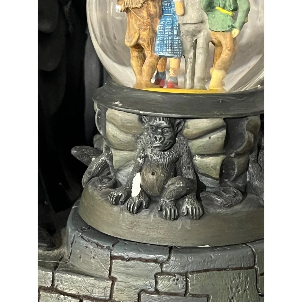 The Wicked Witch of‎ the West and Her Magic Black Ball Figurine Wizard Of Oz - Picture 6 of 12
